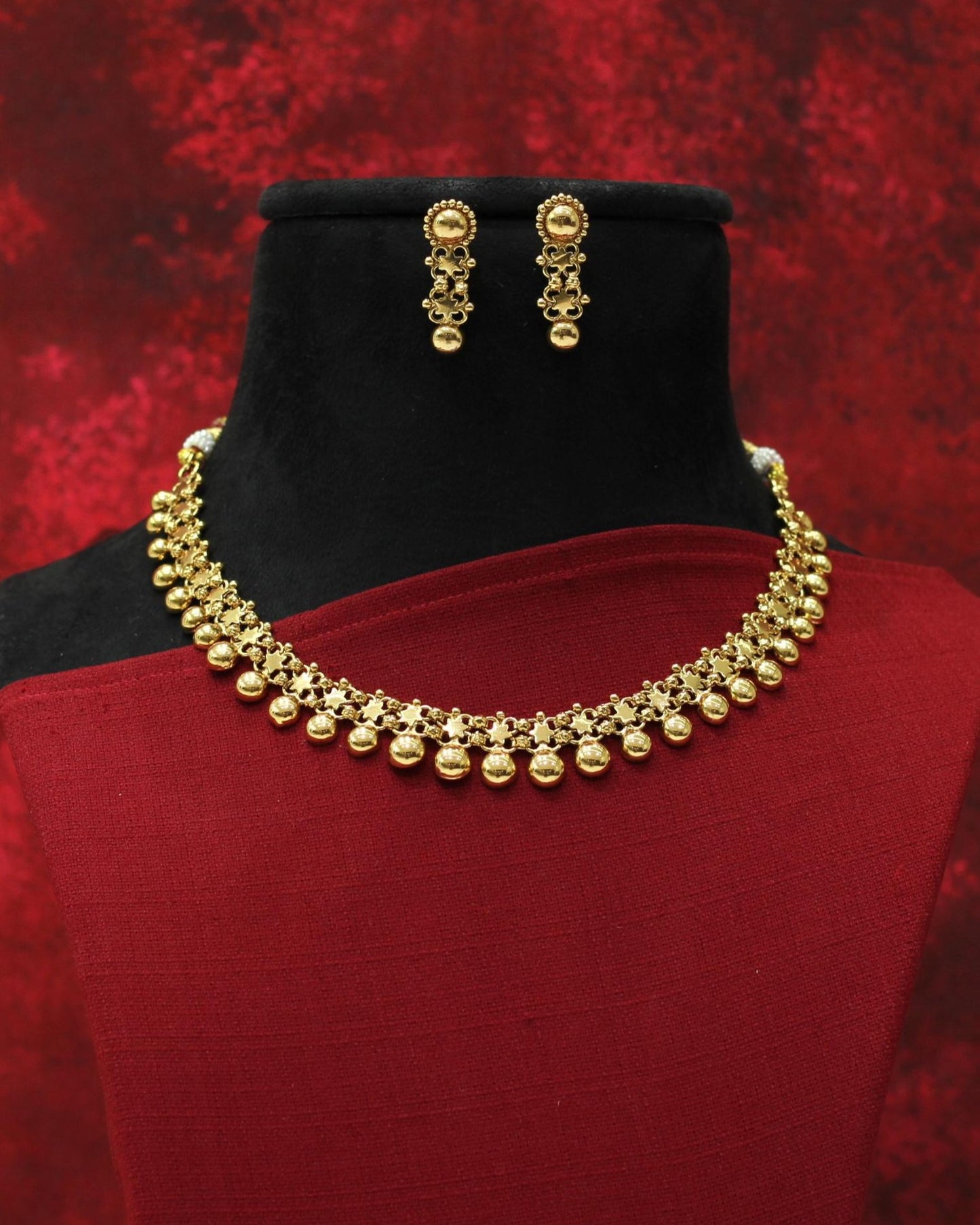 NECKLACE SET