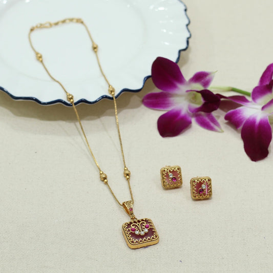 RAJWADI MATT PENDENT SET