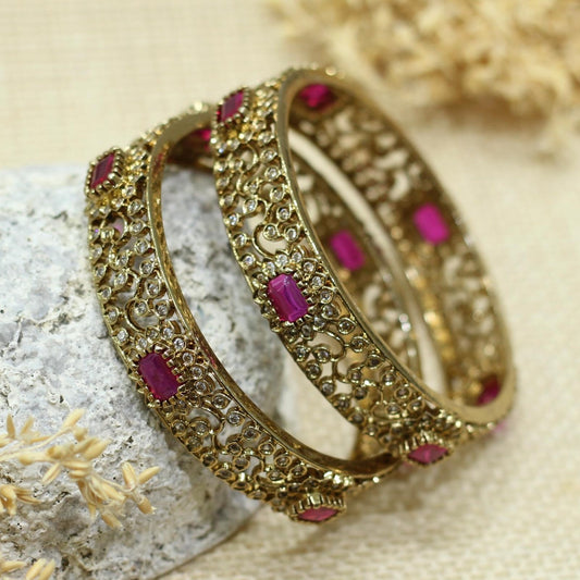 VICTORIAN ANTIQUE AD BANGLE