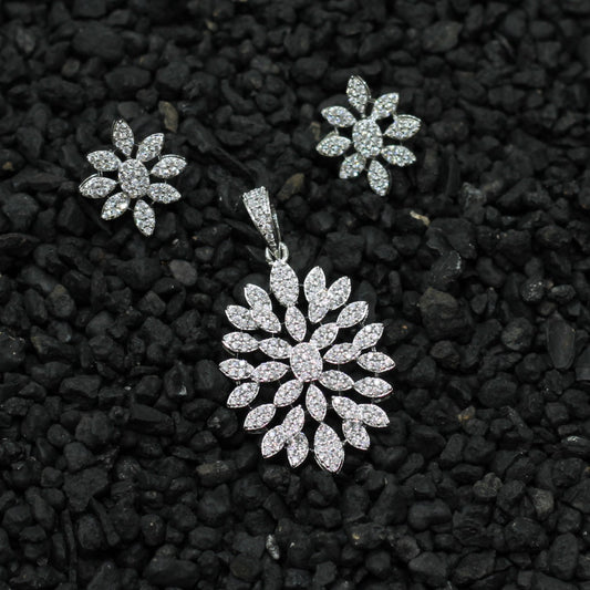 AD PENDENT SET