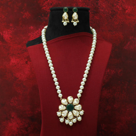 MOTI NECKLACE