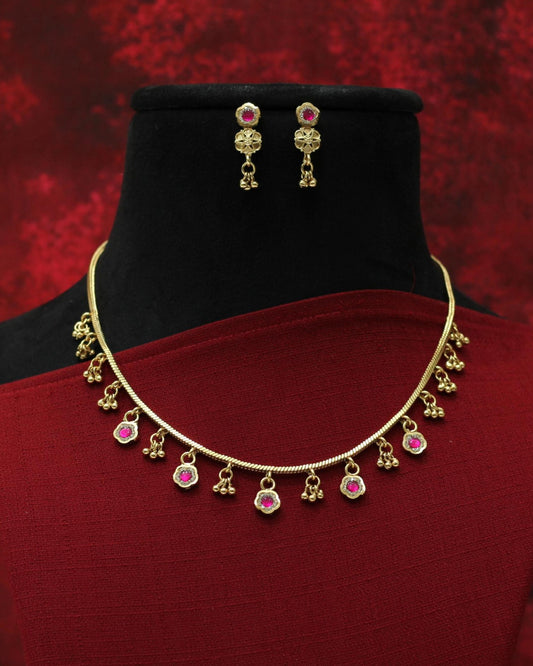 Antique Necklace Set