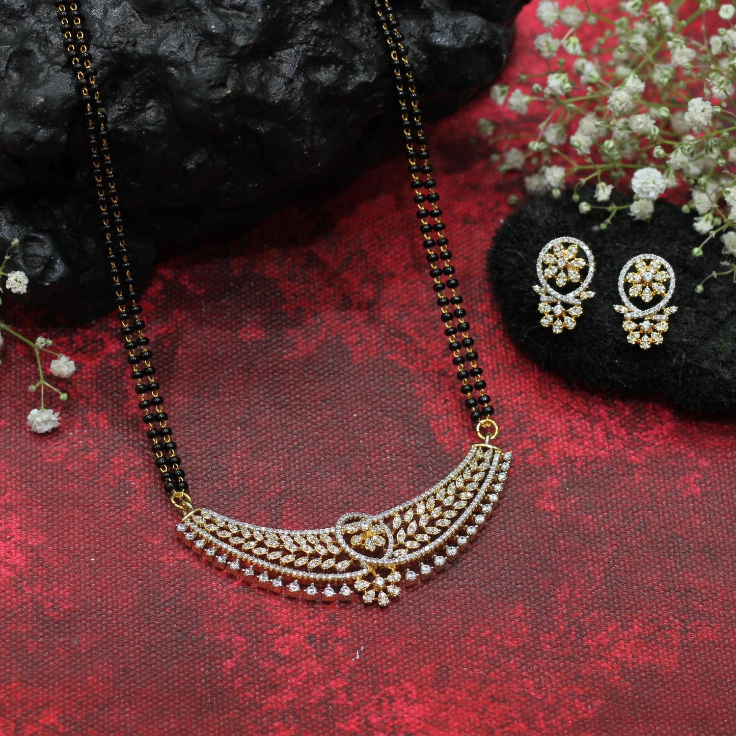 AD MANGALSUTRA SET