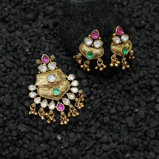 KUNDAN PENDENT SET
