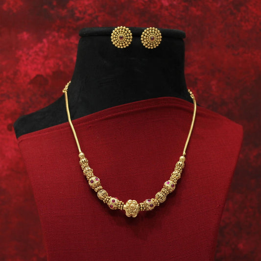MATT NECKLACE