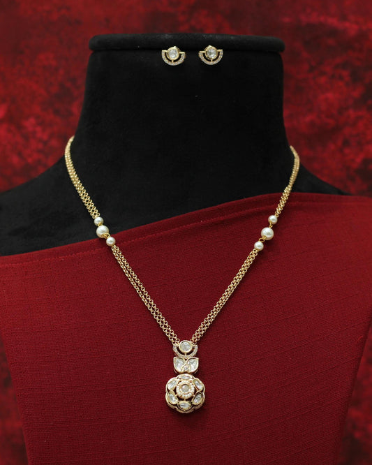 KUNDAN PENDENT SET