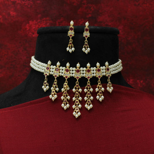 MOTI CHINCHPETI NECKLACE