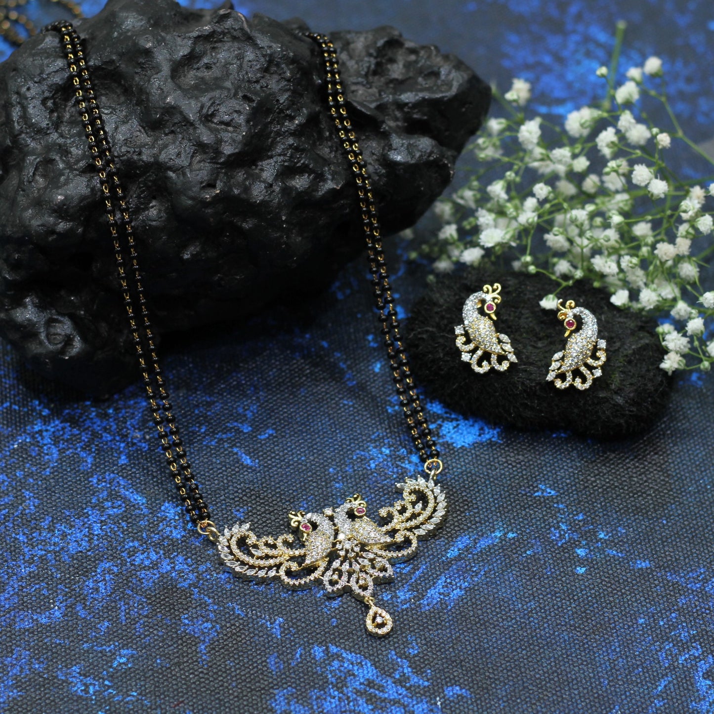 AD MANGALSUTRA SET