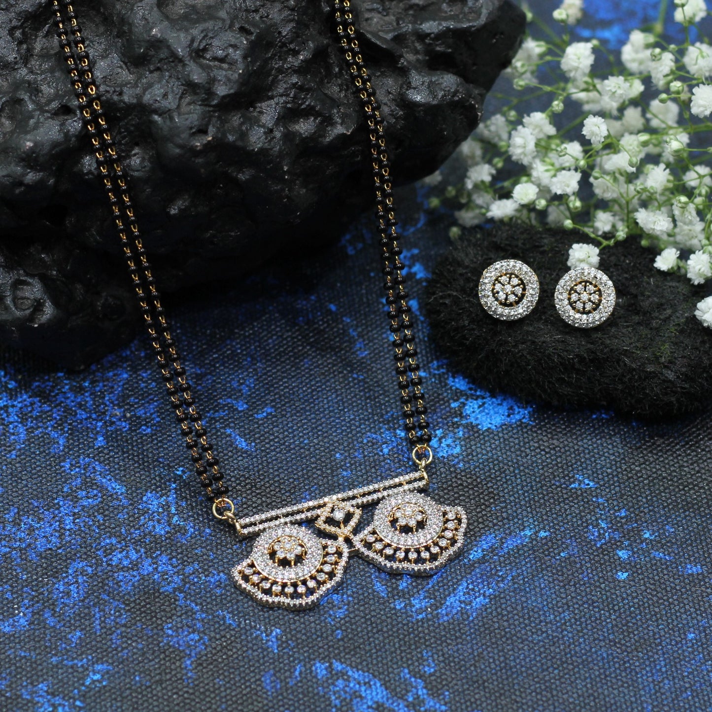 AD MANGALSUTRA SET
