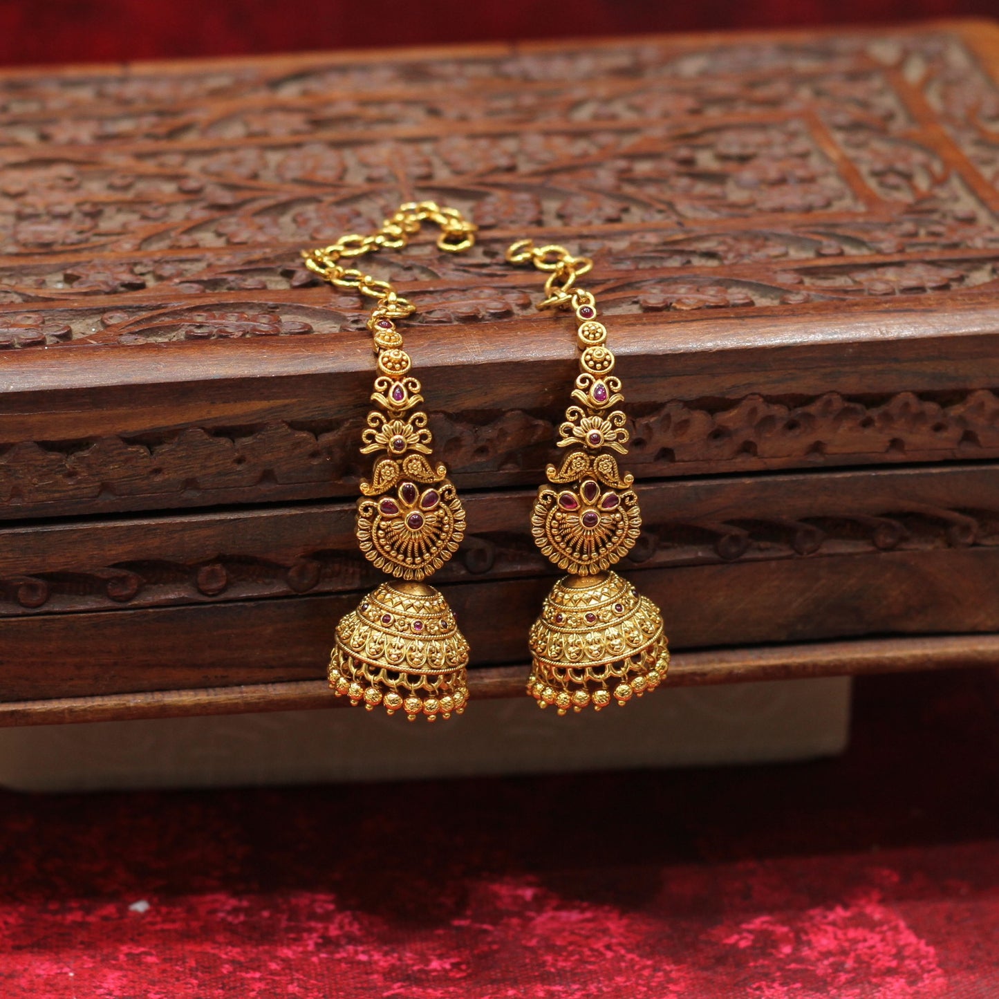 ZUMKI EARCUFF EARRING