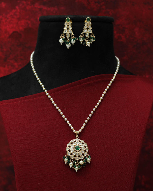 KUNDAN PENDENT SET