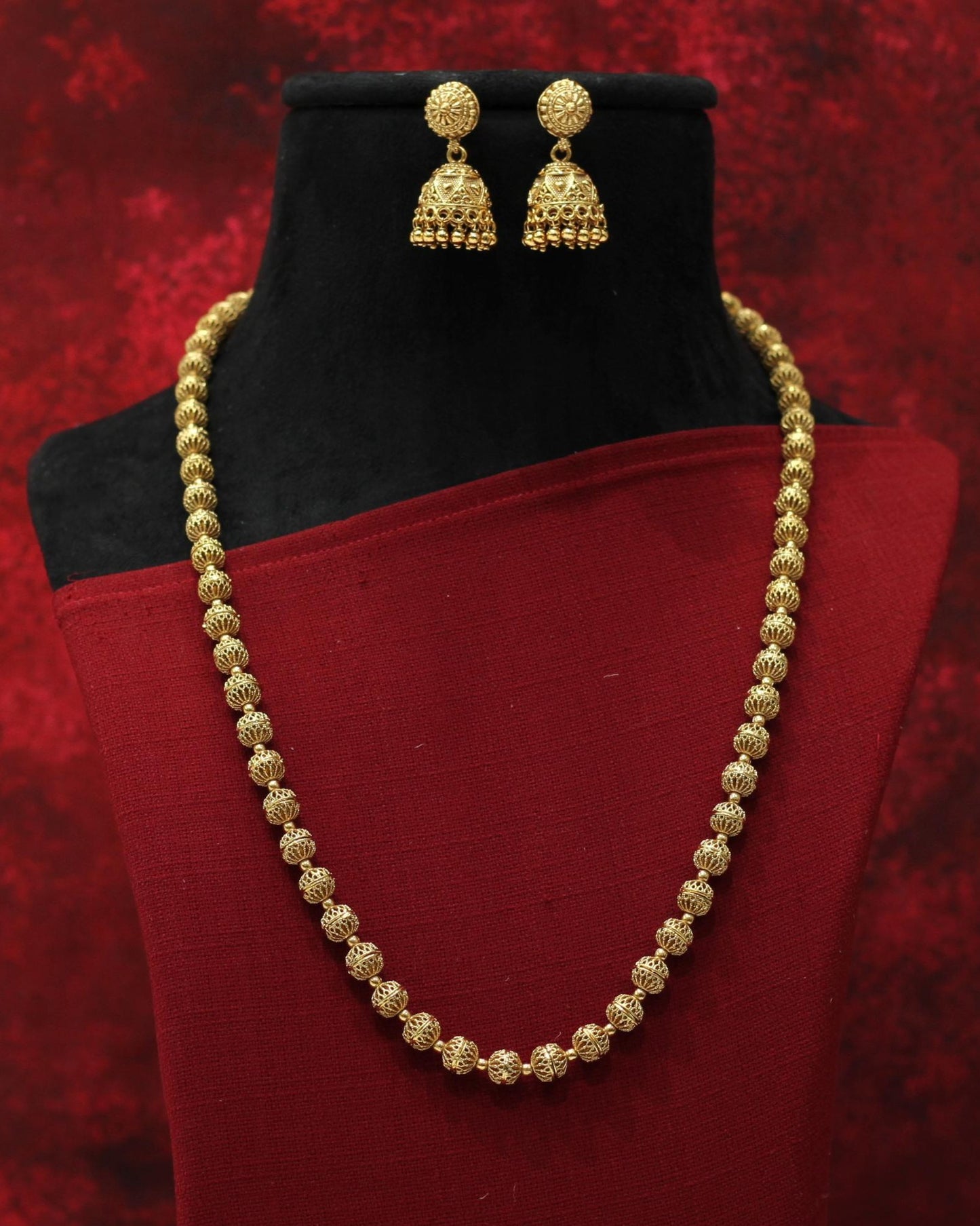 BORMALA NECKLACE SET