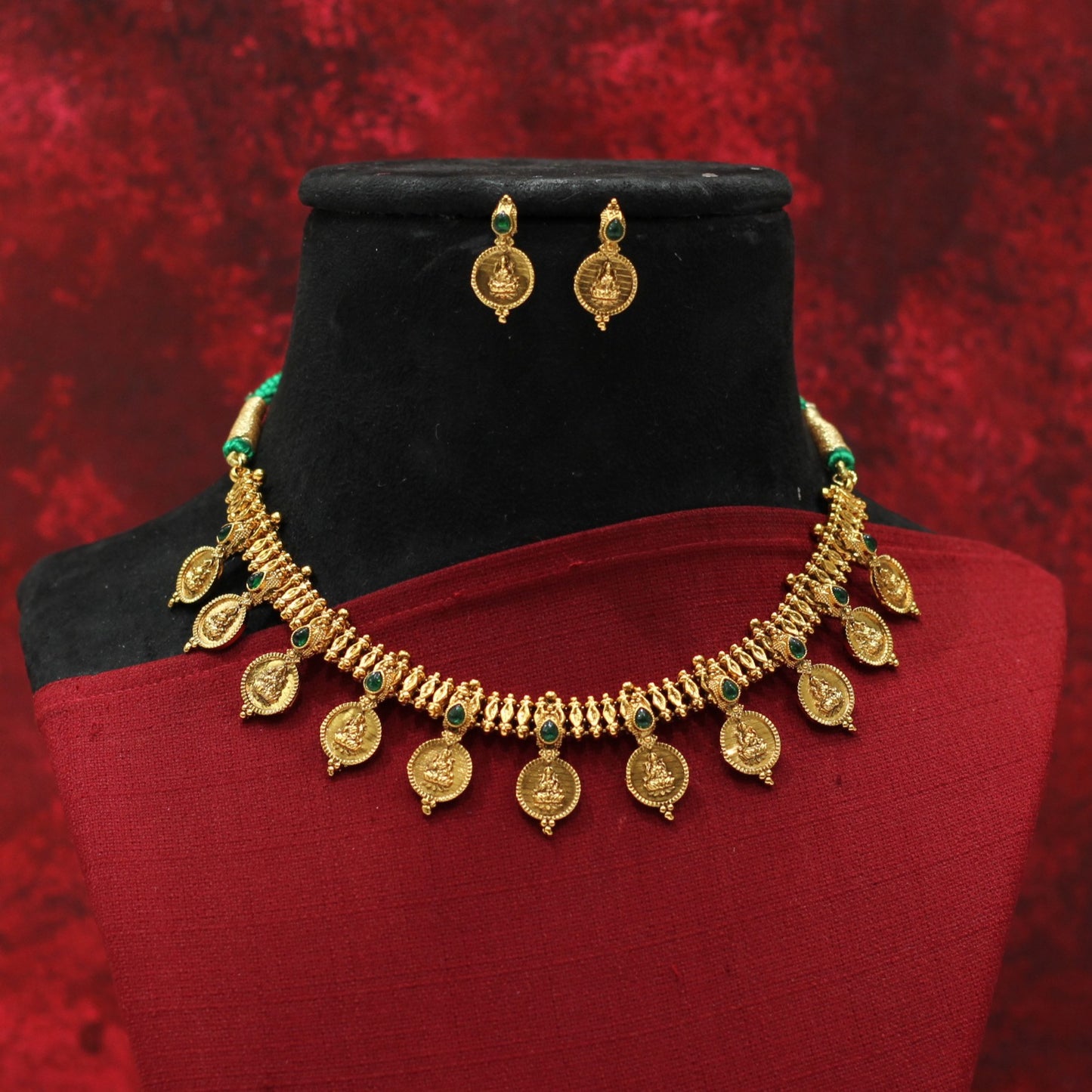 MATT NECKLACE SET