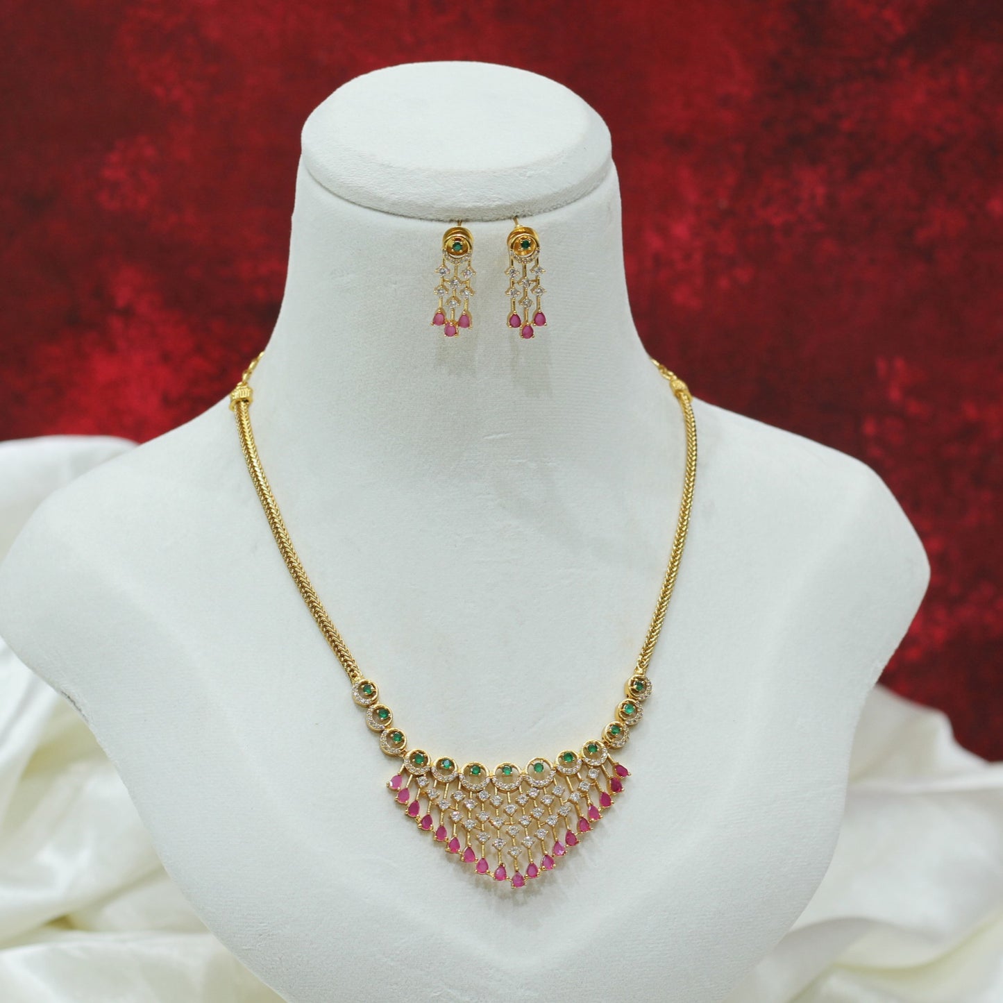 NECKLACE SET