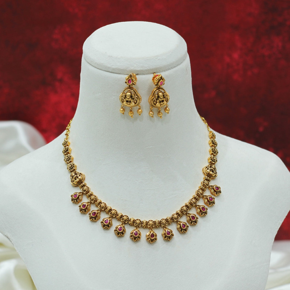 RAJWADI MATT NECKLACE SET