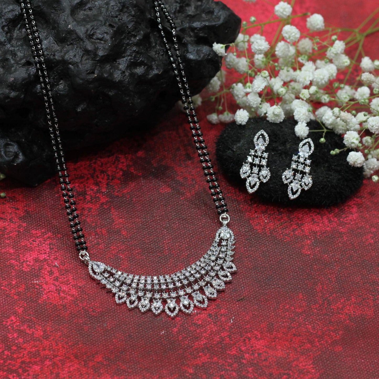 AD MANGALSUTRA SET