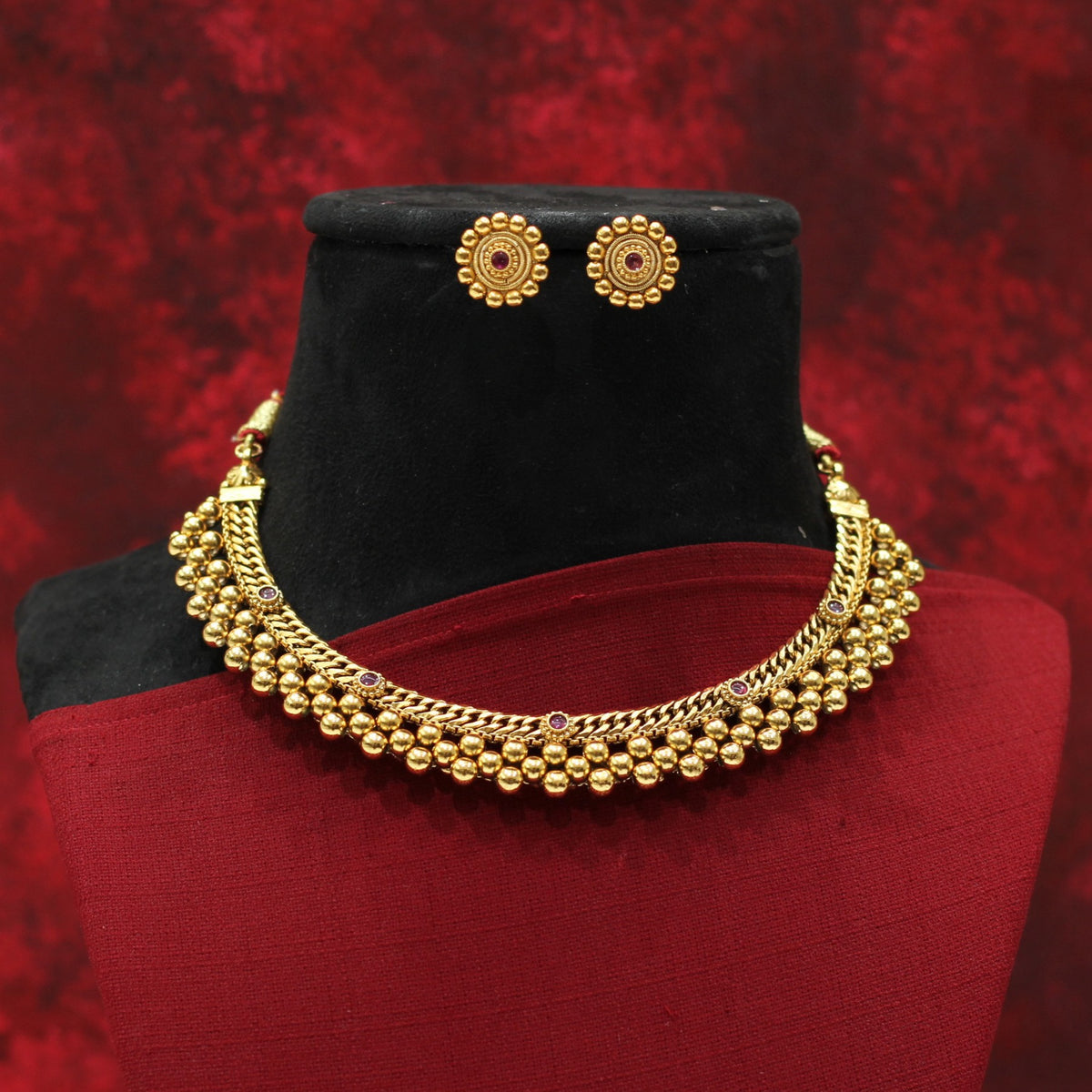 MATT NECKLACE SET