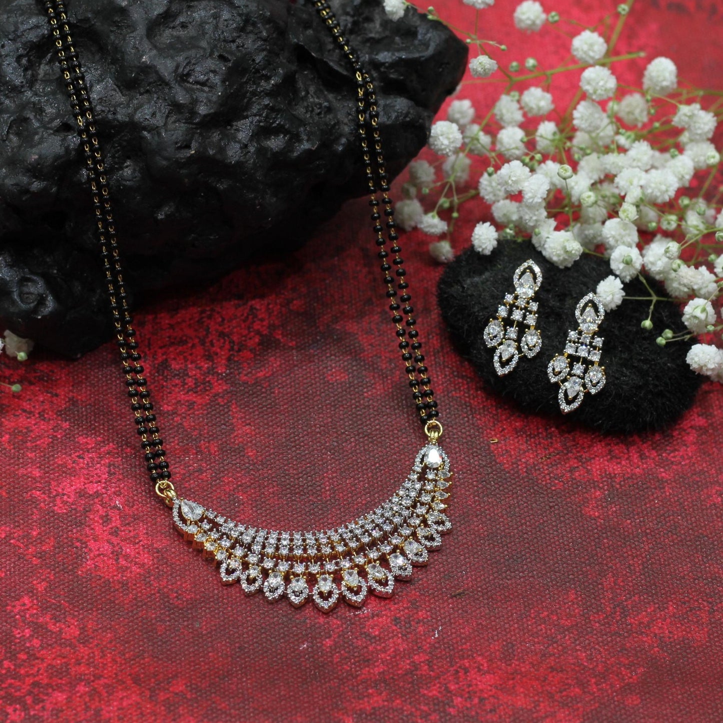 AD MANGALSUTRA SET