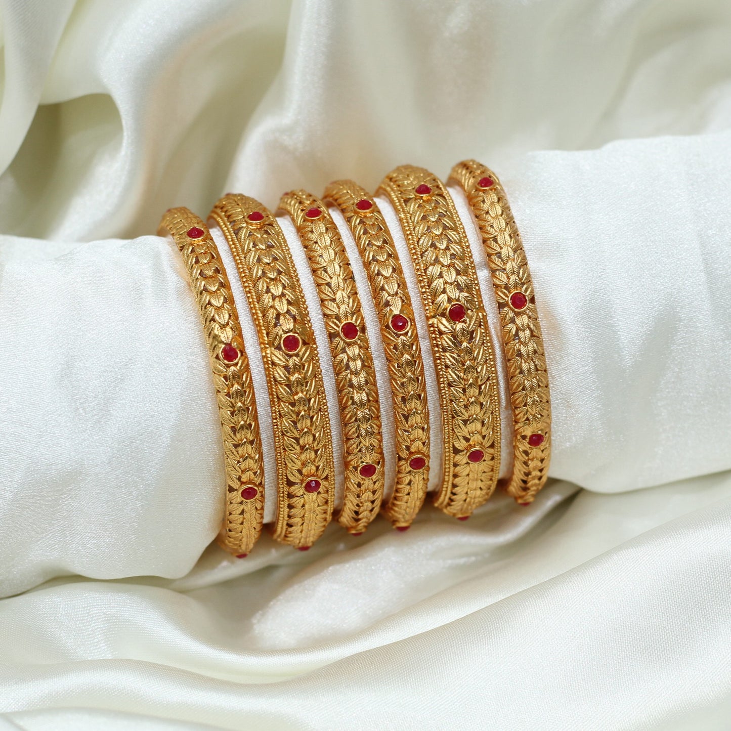 MATT 6PC BANGLE SET