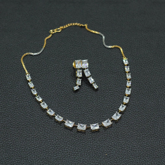 AD NECKLACE SET