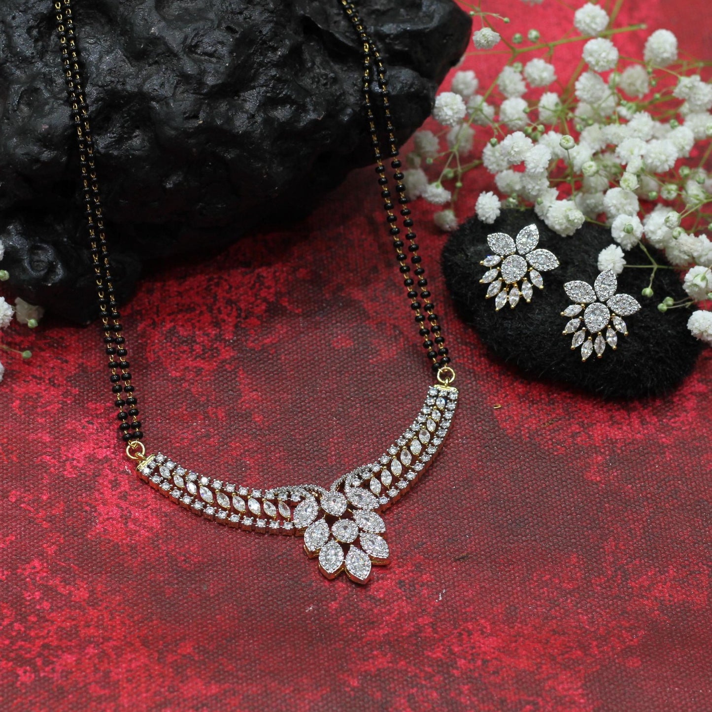 AD MANGALSUTRA SET