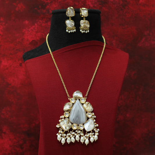 BEADS NECKLACE SET