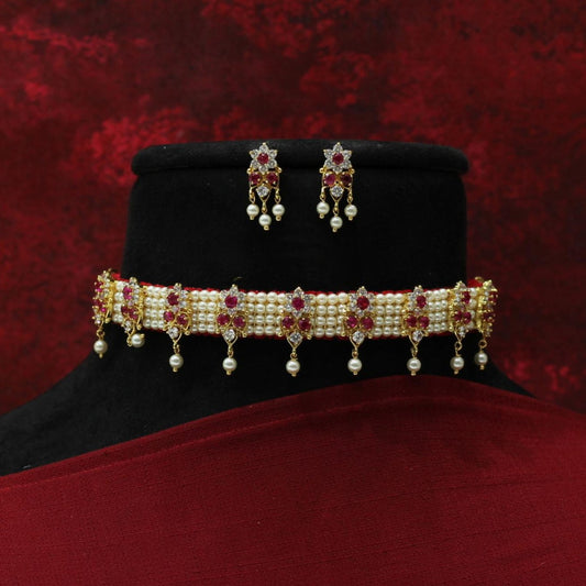 MOTI CHINCHPETI NECKLACE