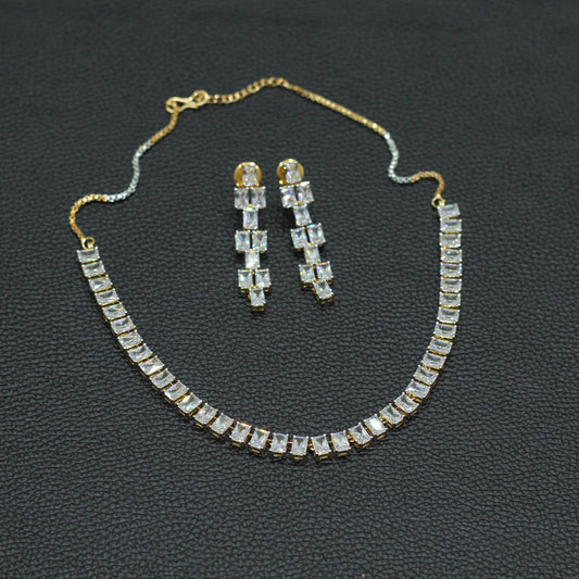 AD NECKLACE SET