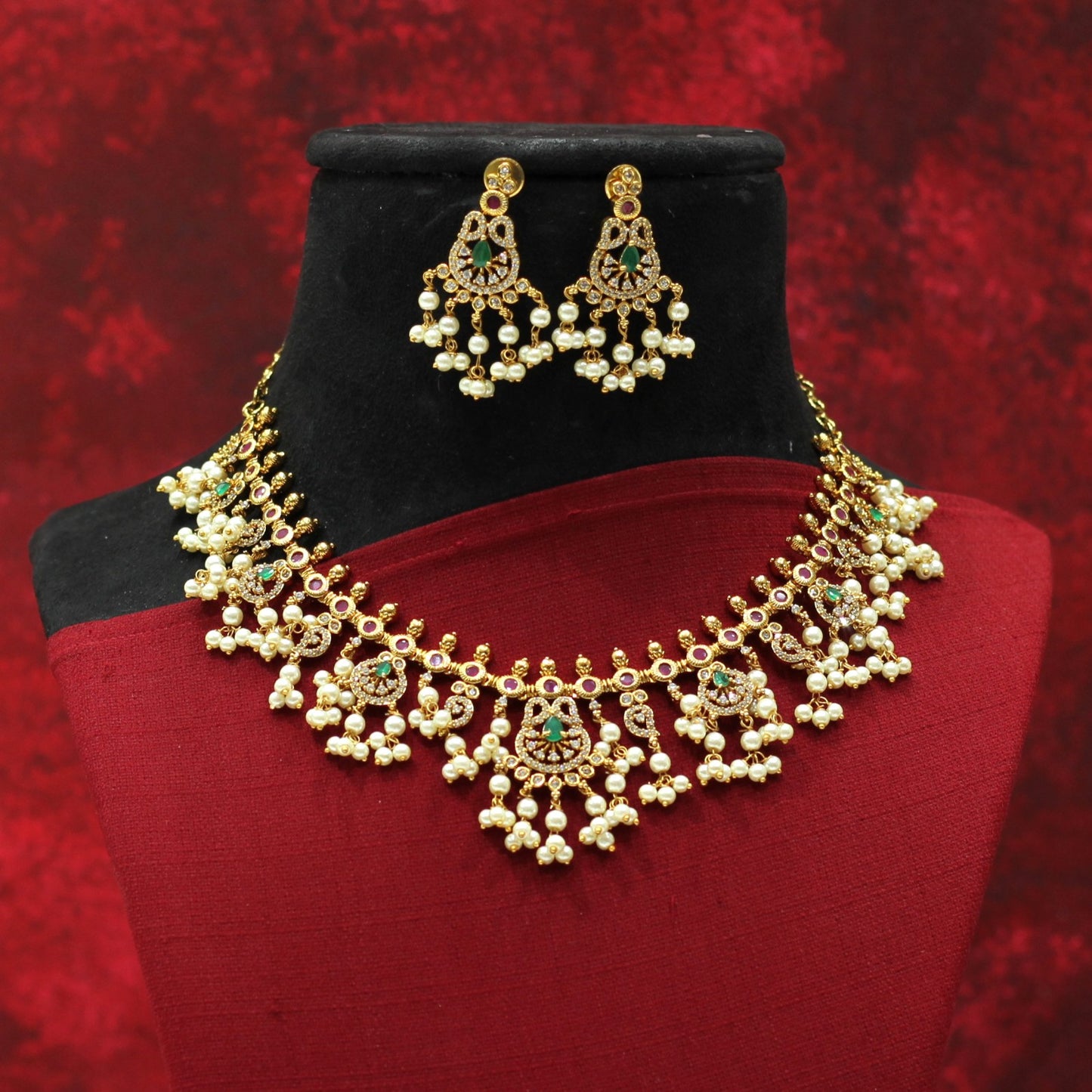 NECKLACE SET