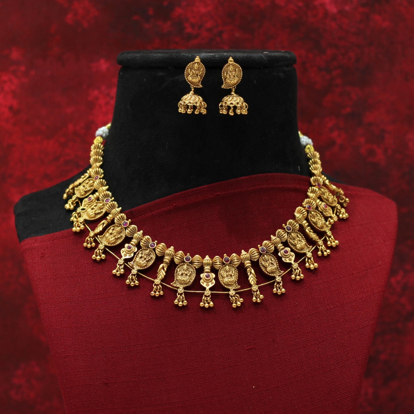KOLHAPURI SAAZ NECKLACE