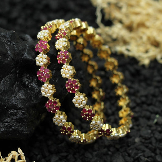 MOTI KUDI BANGLE