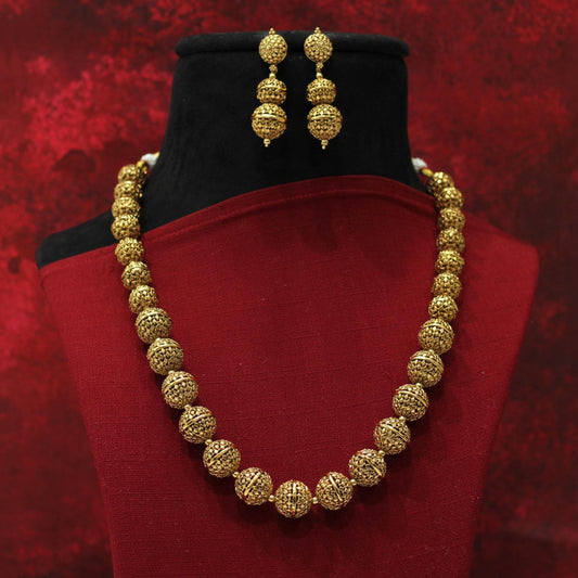 BORMALA NECKLACE SET