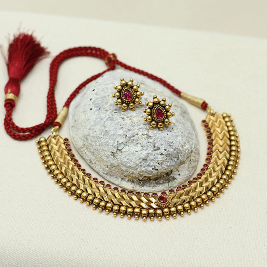 MATT NECKLACE
