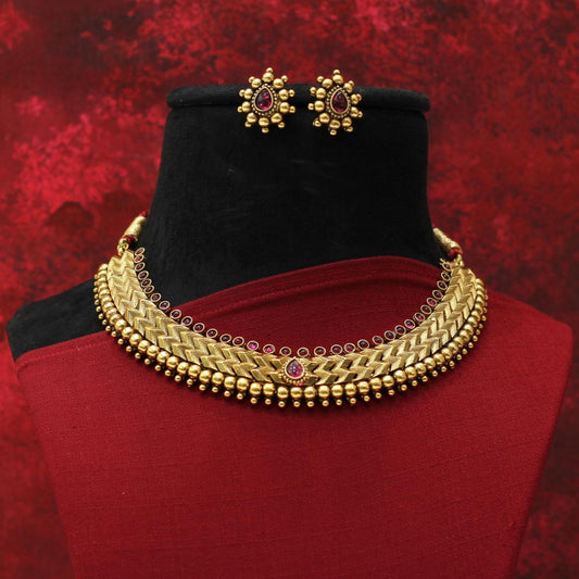 MATT NECKLACE