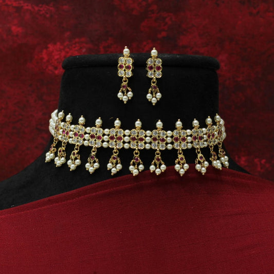 MOTI CHINCHPETI NECKLACE