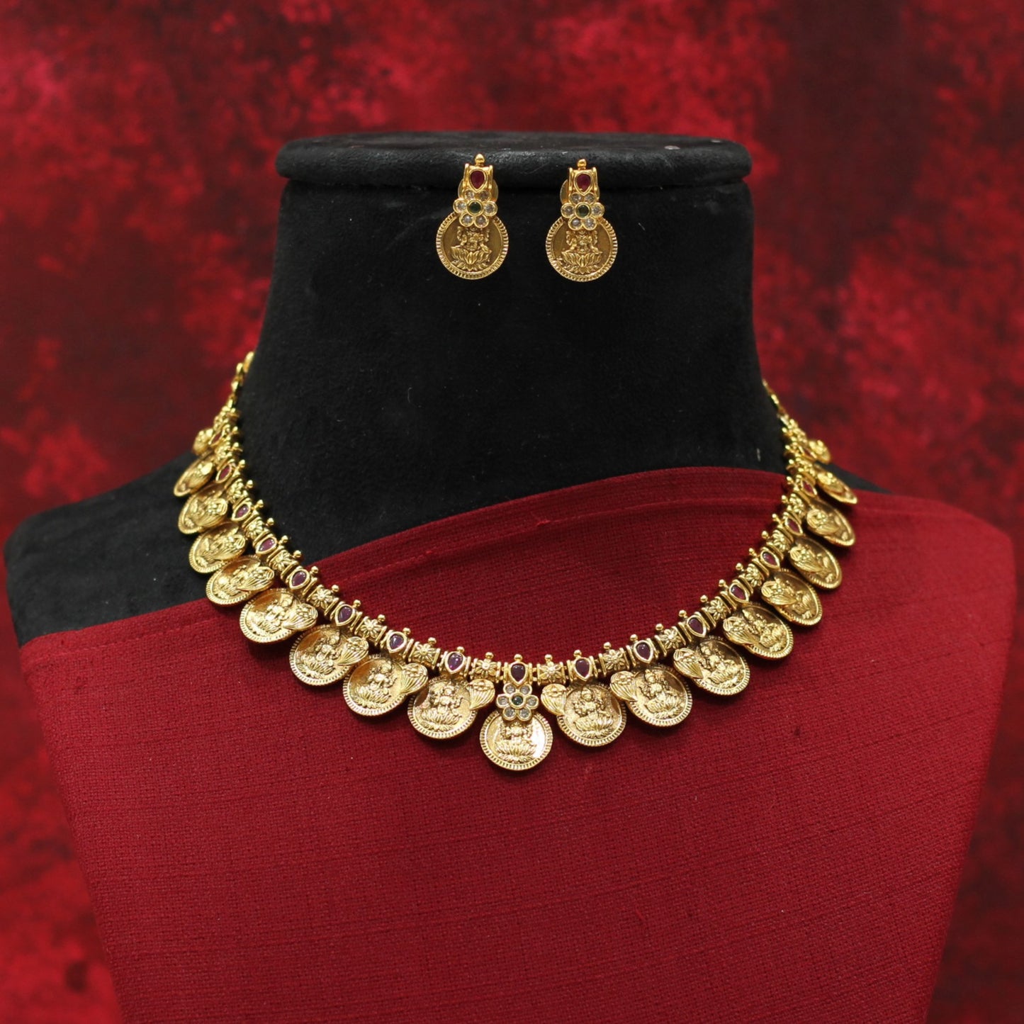MATT NECKLACE SET