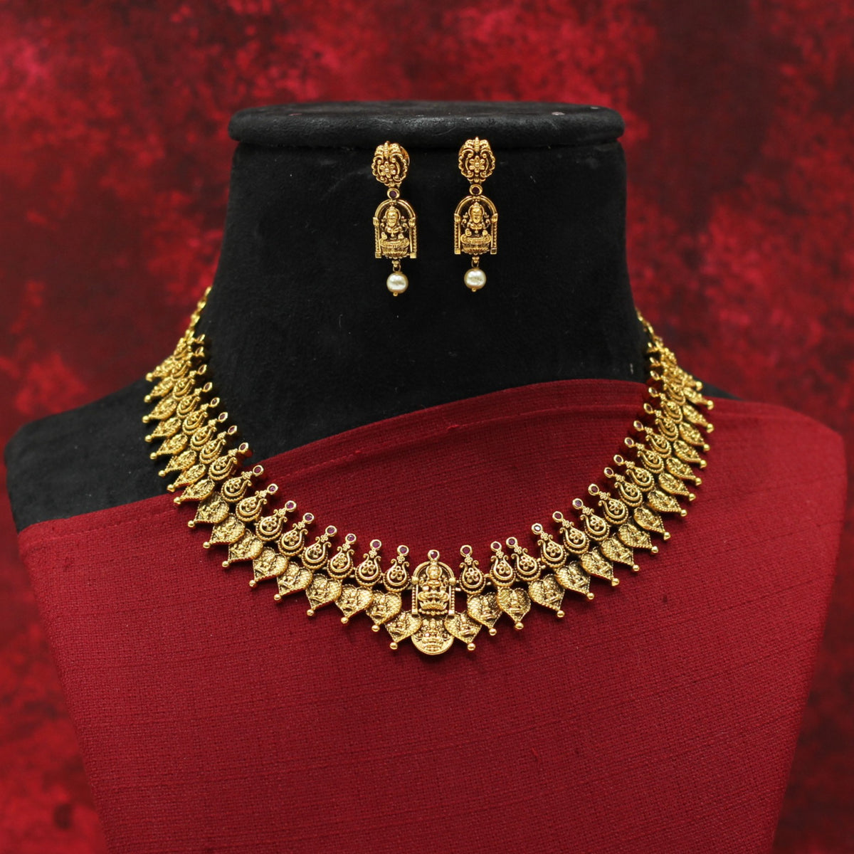 MATT NECKLACE SET