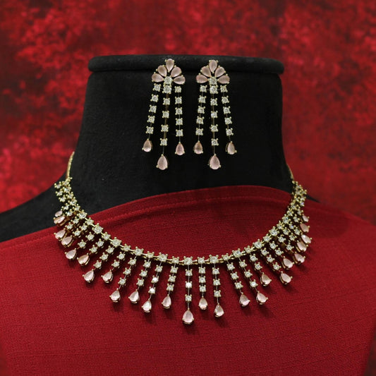 VICTORIAN ANTIQUE AD NECKLACE SET