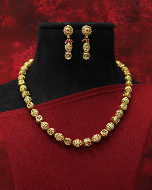 BORMALA NECKLACE SET
