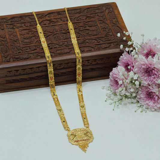 FORMING MANGALSUTRA