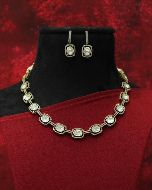 KUNDAN NECKLACE