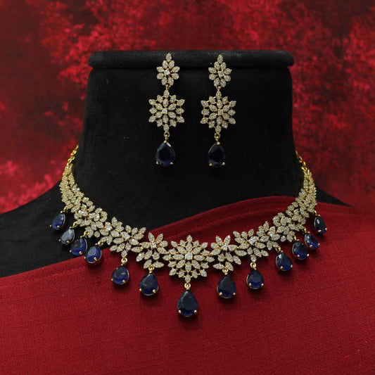 VICTORIAN ANTIQUE AD NECKLACE SET