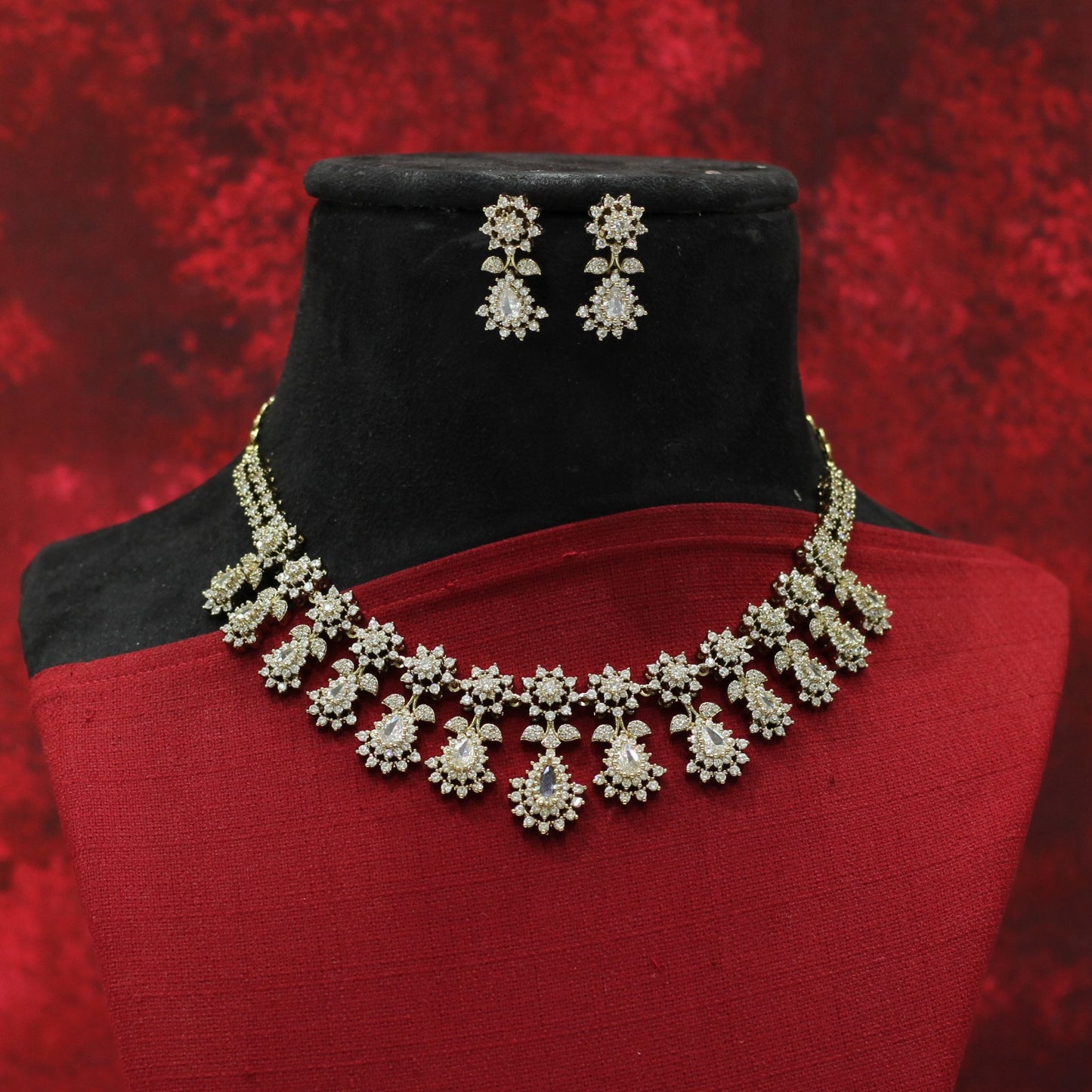 ANTIQUE VICTORIEN NECKLACE SET