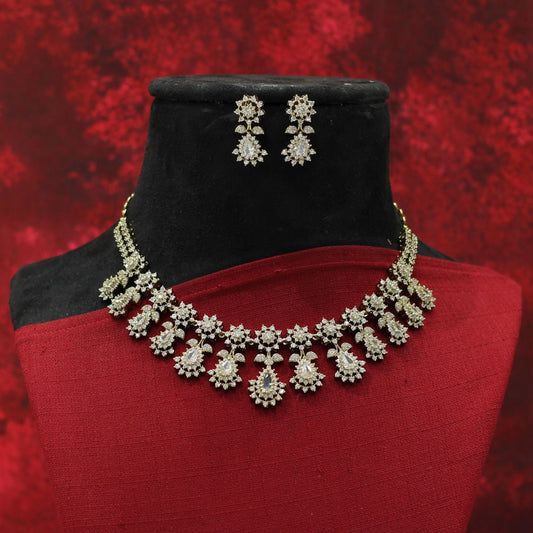 ANTIQUE VICTORIEN NECKLACE SET
