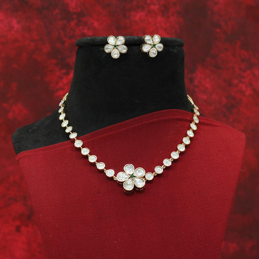 VILANDI KUNDAN NECKLACE SET