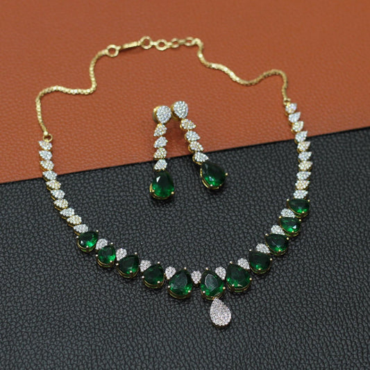 AD NECKLACE SET