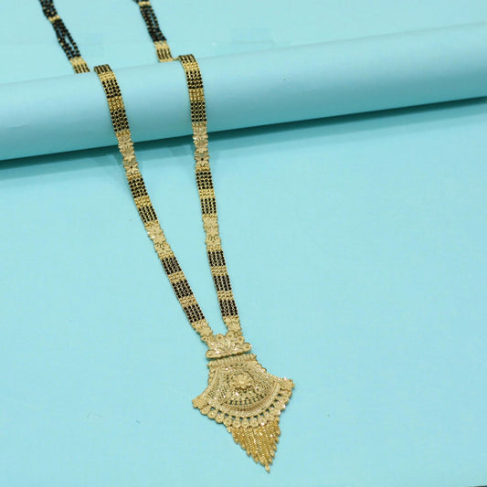 FORMING MANGALSUTRA
