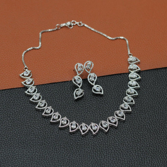 AD NECKLACE SET