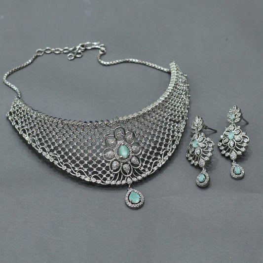 AD NECKLACE SET