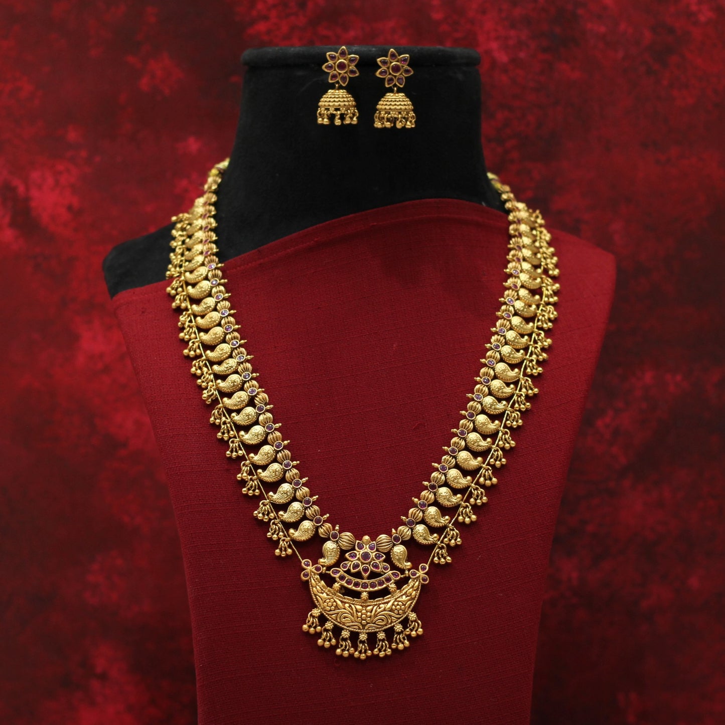 KOLHAPURI SAAZ NECKLACE SET